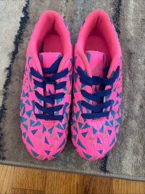 Girls Size 3 Indoor Soccer Cleats in Hot Pink and Blue